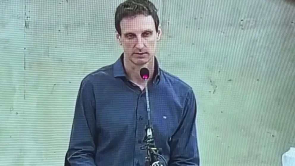 El ingeniero Francisco Luperi, quien descubrió las muertes de bebés en el Hospital Neonatal de Córdoba, declaró esta mañana en el juicio por jurados.