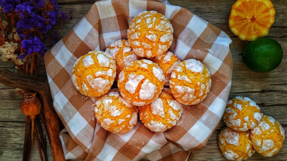 Galletitas craqueladas que no tienen nada que envidiarle a la panadería.