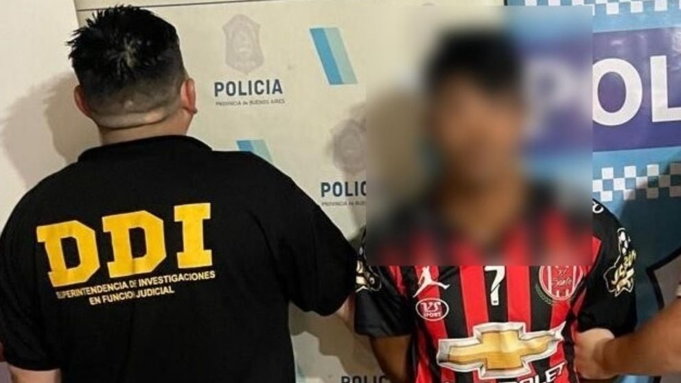 Este es el individuo que resultó capturado por los investigadores policiales.