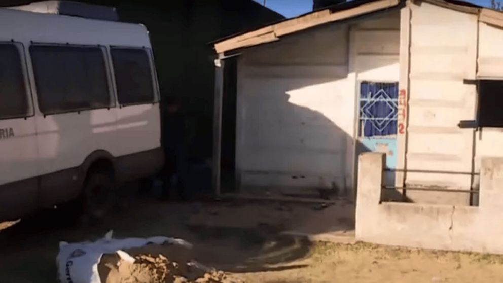 La t�a de la nena de 13 a�os que dio a luz en Saladillo revel� detalles de lo que sufr�a la menor en su casa (Imagen C5N).