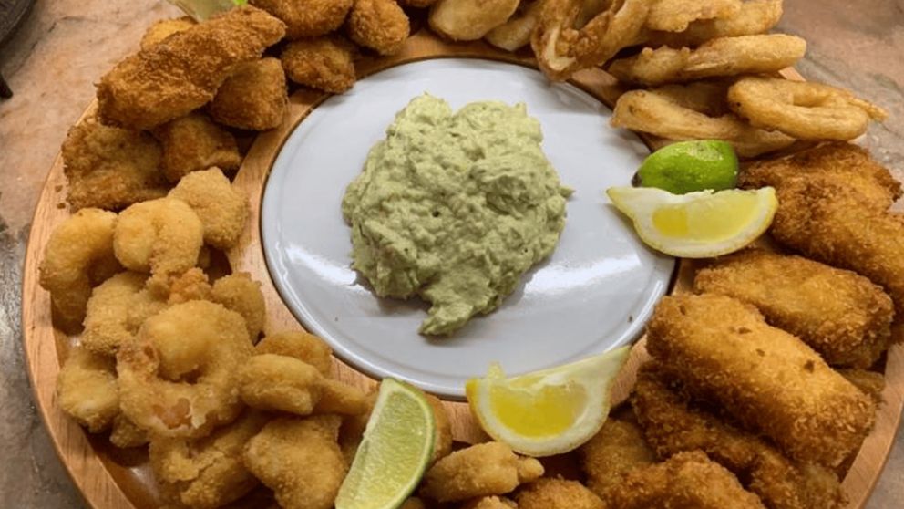 Como en la playa, pero desde la cocina de casa: sencilla y r�pida picada de mar para el finde.