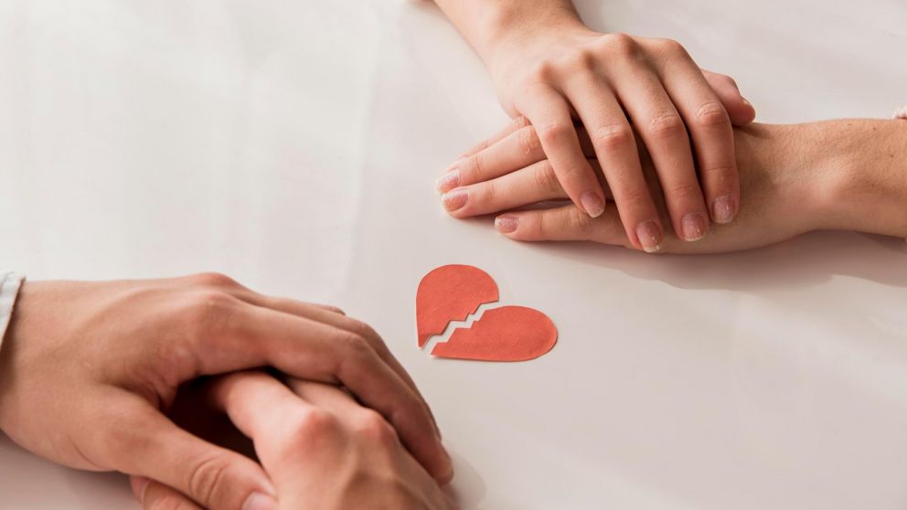 No sueltan el pasado: los signos que todavía extrañan a sus ex parejas.