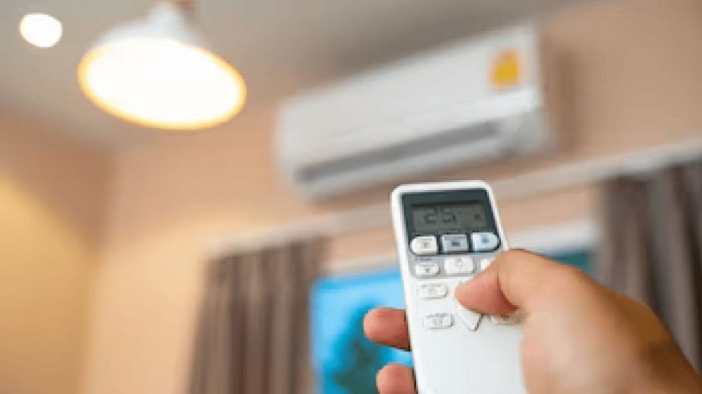 PREOCUPA EL IMPACTO DE LOS EQUIPOS DE AIRE ACONDICIONADO SOBRE EL SISTEMA ELÉCTRICO.