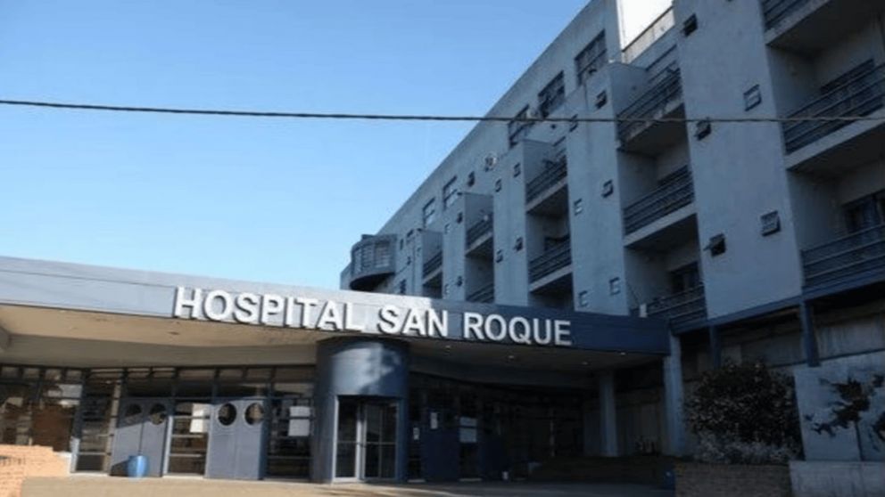 El nene de 3 años recibió una descarga eléctrica mientras ayudaba a su mamá a limpiar la pileta en su casa (Imagen El Dia).