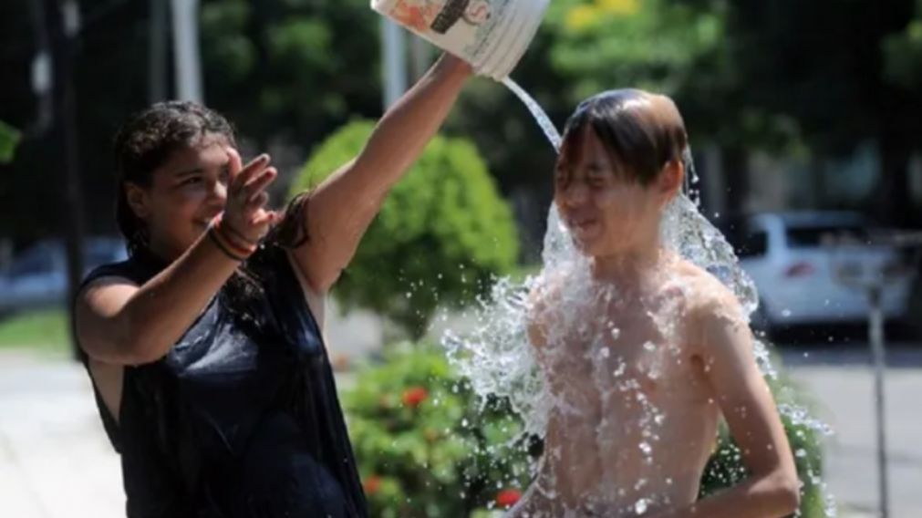 Ola de calor: consejos útiles para mantenerse hidratados
