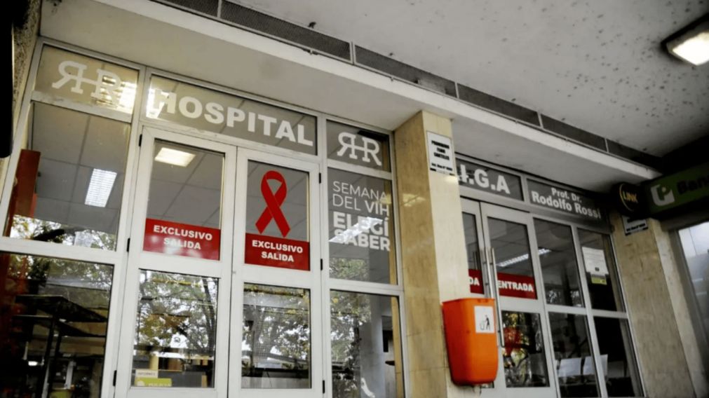 Los médicos que atendieron al herido determinaron que tenía lesiones superficiales (Foto 0221).