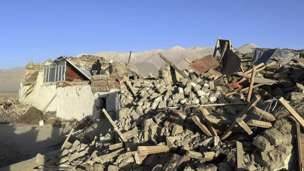 Un terremoto de 6,8 grados de magnitud sacudió al Tíbet: hay al menos 95 muertos.