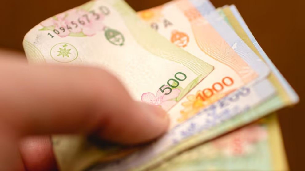 ANSES paga un triple bono en noviembre: ¿A quiénes les corresponde?