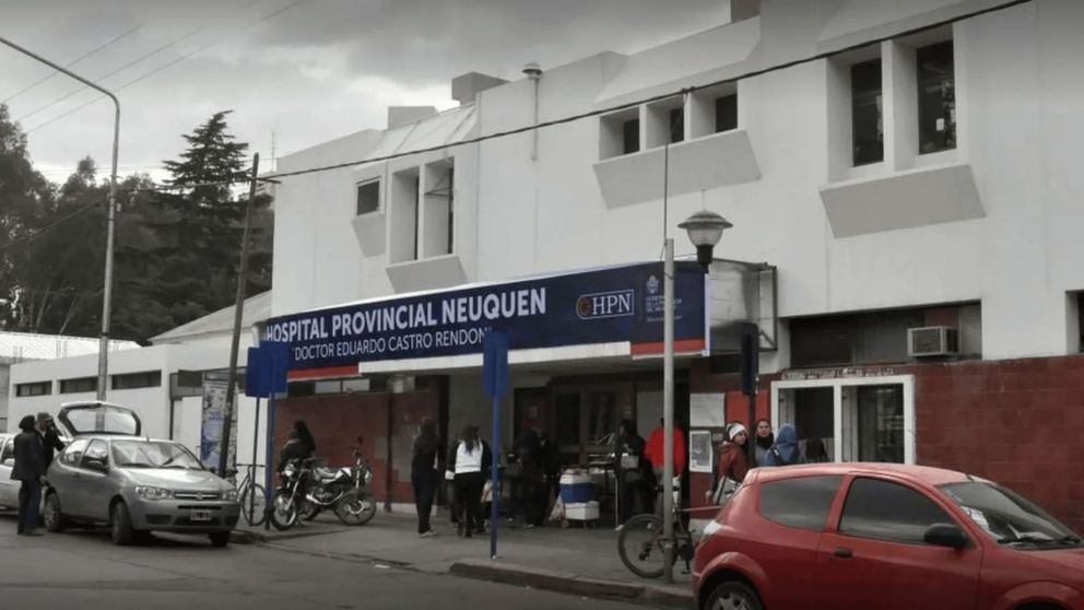 El nene de 8 años quedó internado tras ser atacado por su mamá.