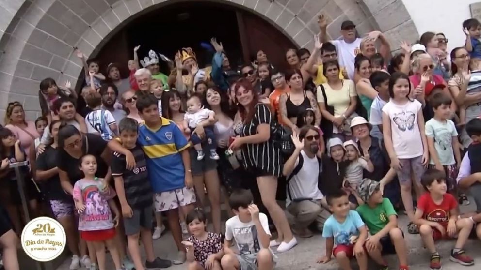 Día de Reyes especial y solidaridad en Mar del Plata. Canal 10 Mar del Plata y la Asociación Civil Super Tenedores festejan los 20 años de la acción más importante de la ciudad.