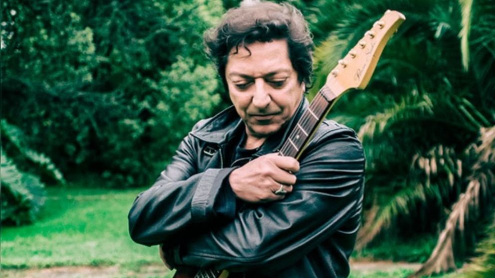 Investigan a Julio Moura por la muerte de su pareja (NA).