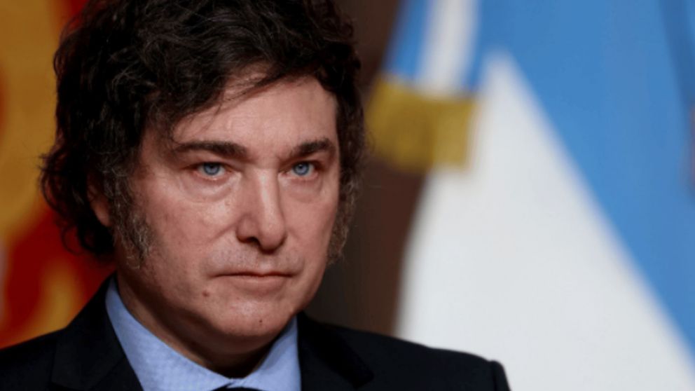 Javier Milei le contest� a Victoria Villarruel en torno a la pol�mica sobre cu�nto gana.