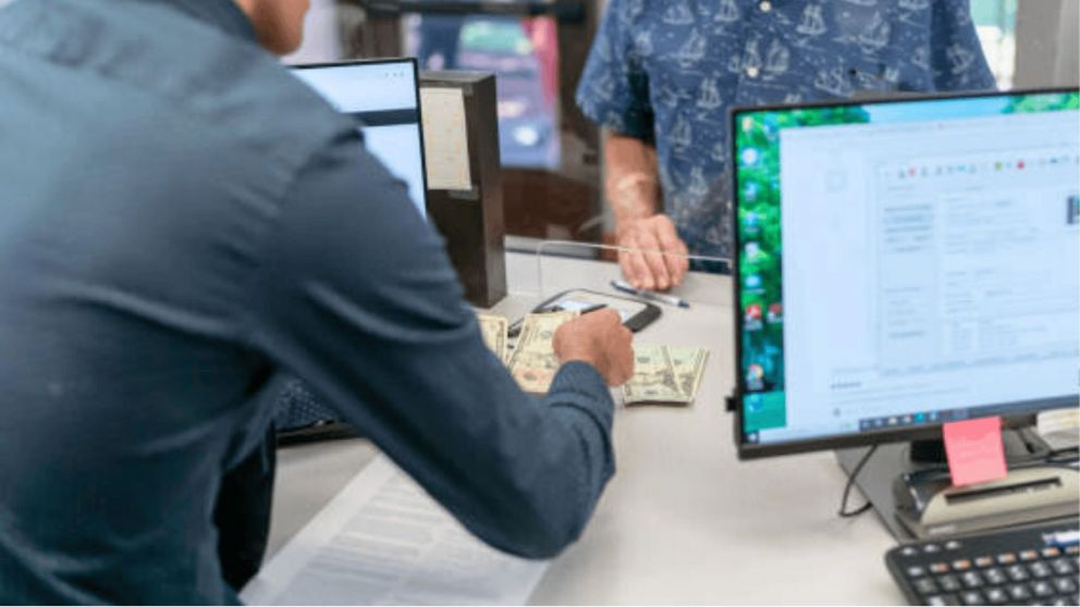 Diferentes bancos abrieron la convocatoria para sumar nuevos trabajadores en diferentes ciudades de Argentina (Imagen ilustrativa).