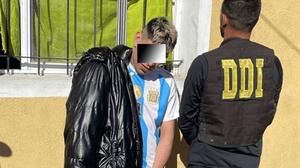 Recapturaron a otro de los fugados de comisaría porteña.