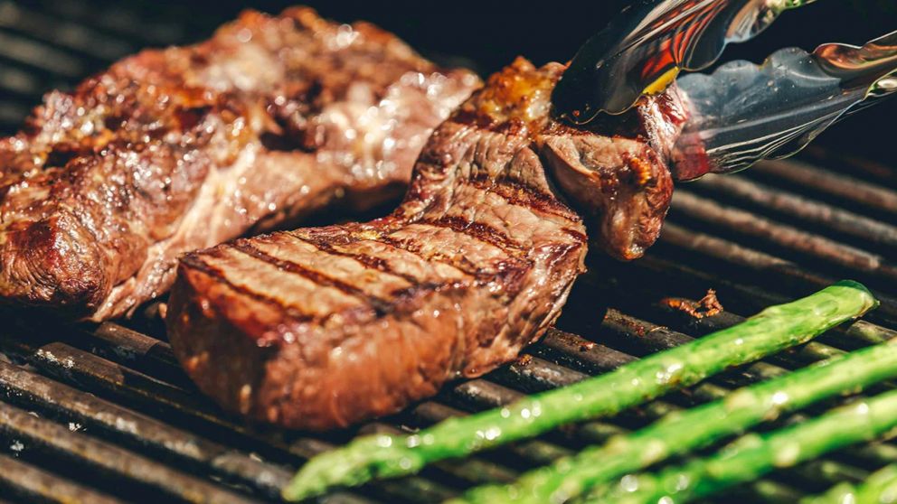 Conocé cuál es el mejor corte de carne para suplantar el asado y el vacío en la parrillada de Año Nuevo.