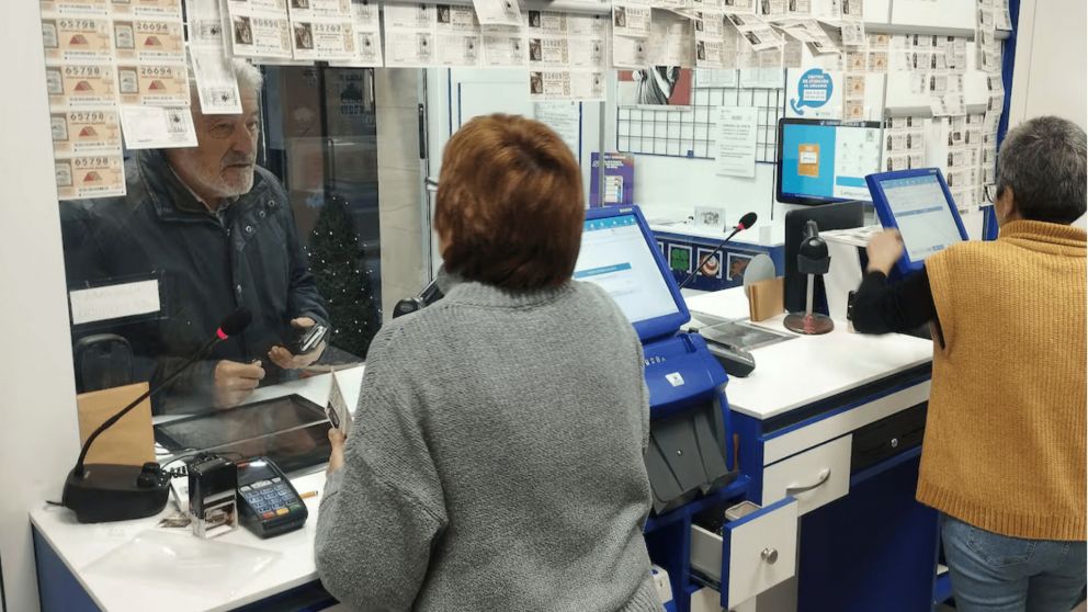 La jubilada se hizo con una fortuna en la lotería gracias a elegir un boleto muy especial, "mágico" (Imagen ilustrativa).