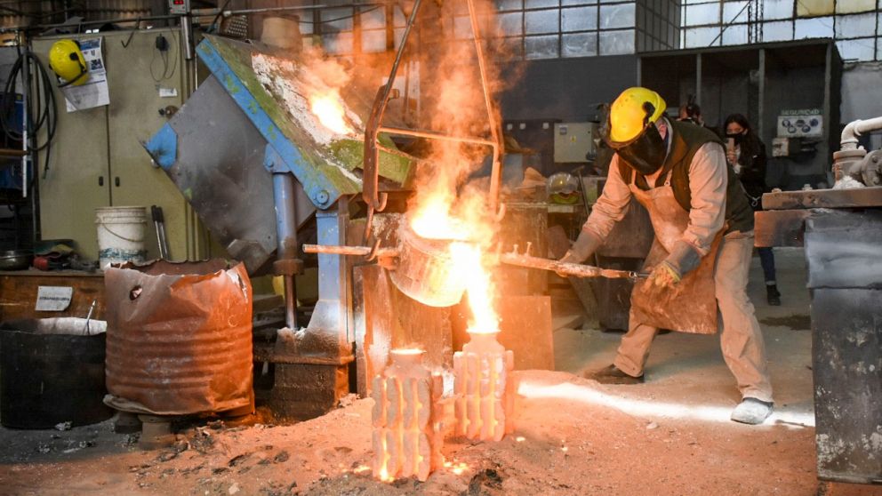 Según concluyó el informe, "trabajar no es garantía para salir de la pobreza".