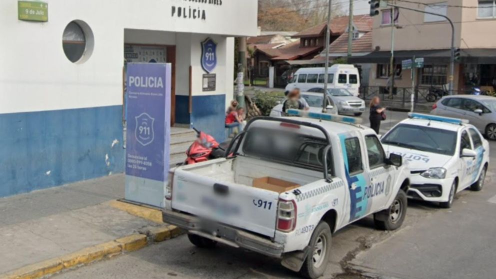 Integrantes de esta comisaría se encargan de investigar lo sucedido.