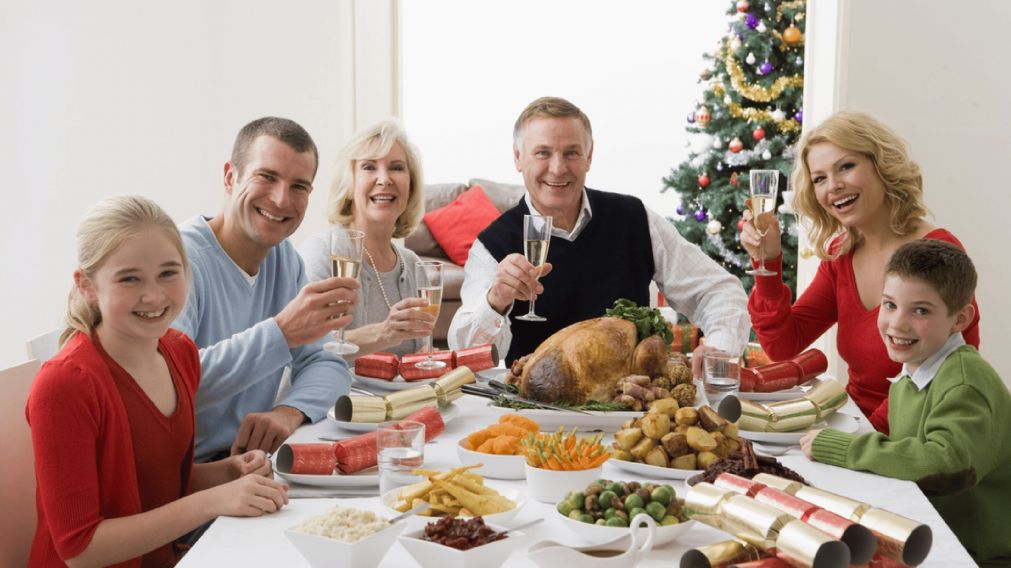 Las frases que tenés que evitar decir en Navidad sino querés peleas familiares según la Inteligencia Artificial