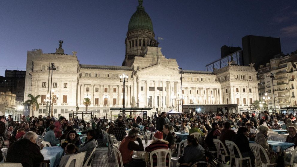 La actividad comenzará este martes, a las 17, frente al Congreso de la Nación.