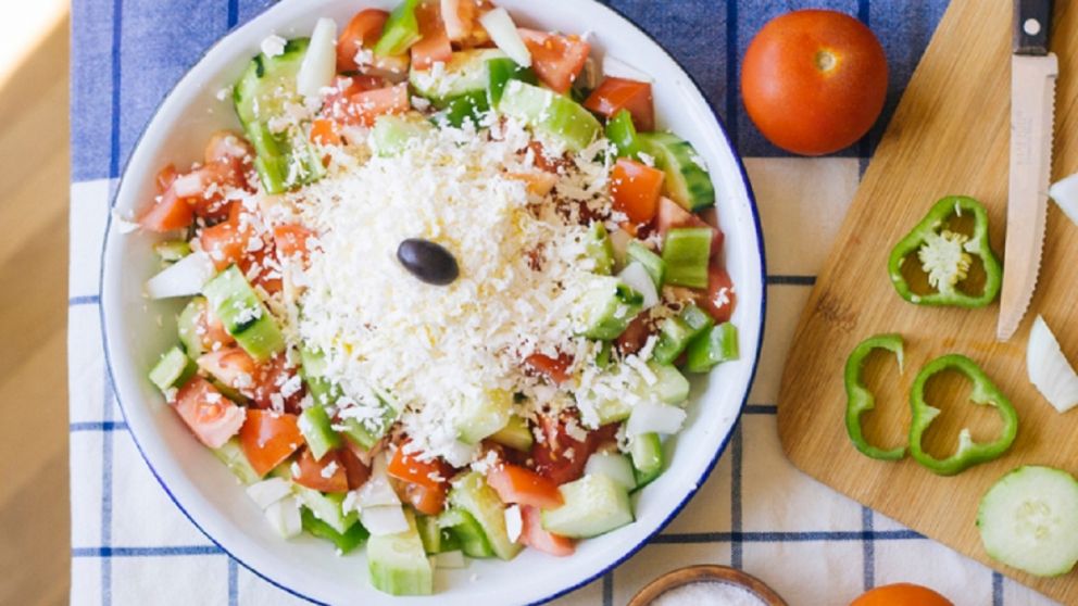 Ni rusa ni rúcula: la ensalada sabrosa y fácil de hacer para acompañar los platos de Navidad y Año Nuevo.