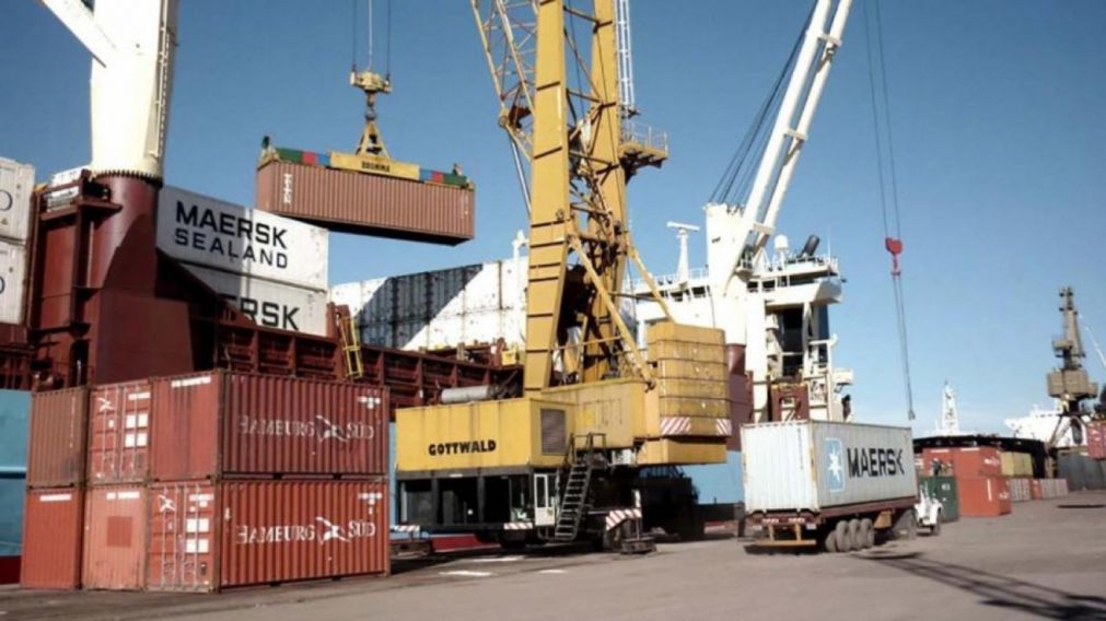 El Gobierno flexibilizó el régimen para la importación de mercadería.