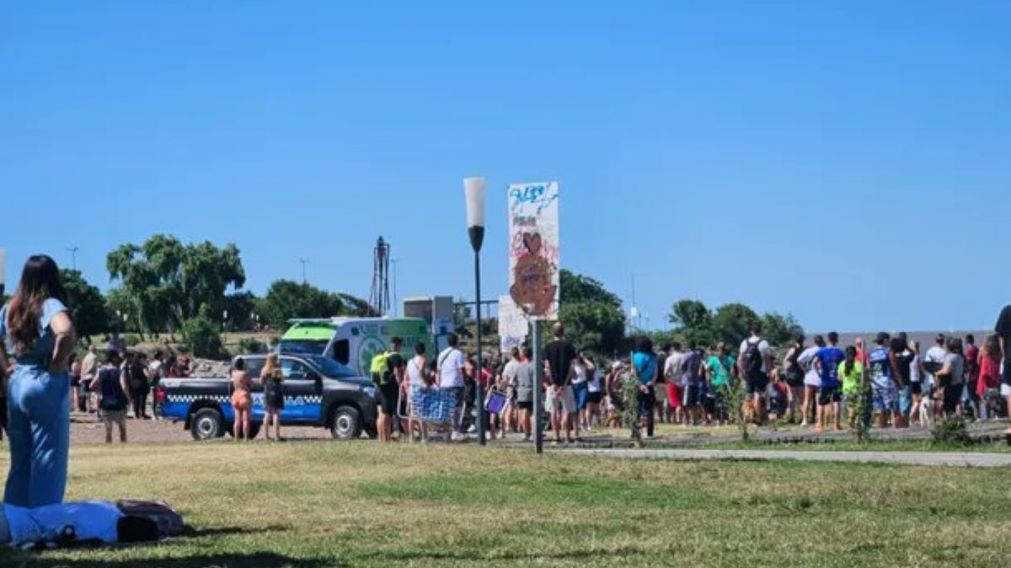Un hombre murió ahogado en el Río de la Plata (Foto X).