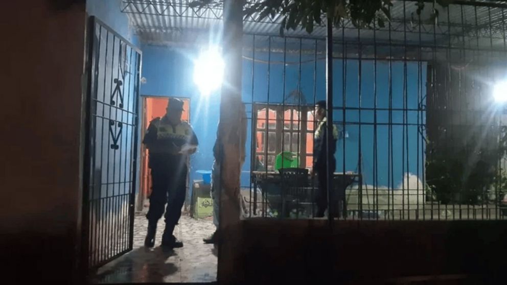 Hirió a expareja, se autolesionó y murió luego de apuñalarse.