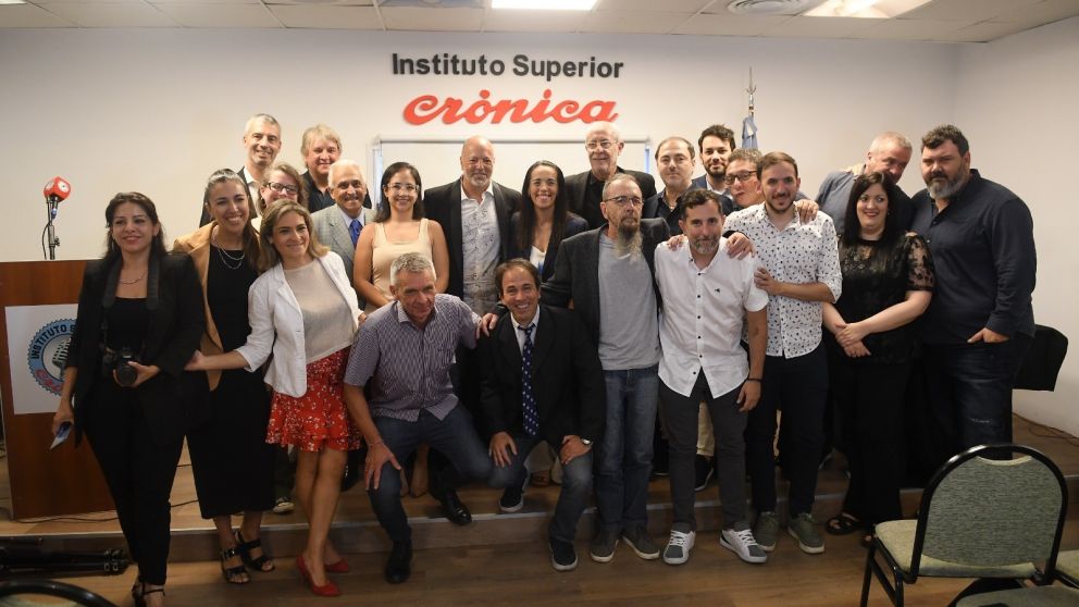 El evento tuvo momentos de mucha emoci�n, sobre todo a la hora de las distinciones a quienes se destacaron a lo largo de la cursada. (Rub�n Paredes/Cr�nica)