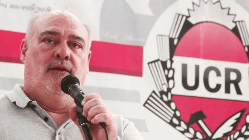 Ricardo Colombi bajó su lista y su espacio no competirá el próximo domingo en la internal provincial