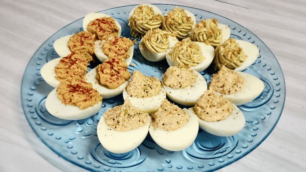 Descubr� c�mo hacer los huevos rellenos perfectos en poco tiempo y sorprende a todos.