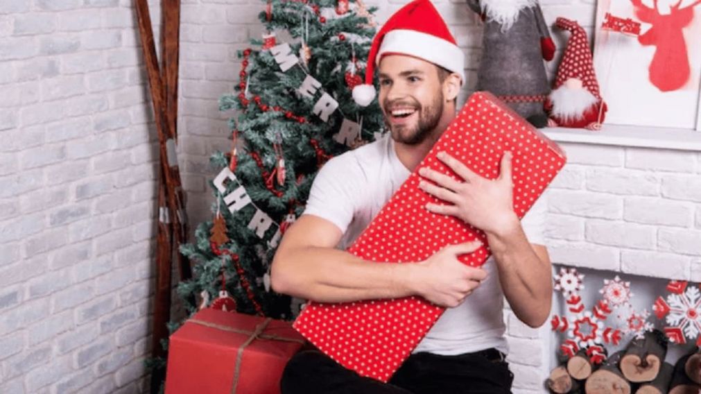 Solución garantizada: estos son los mejores regalos de Navidad para un hombre, según la Inteligencia Artificial