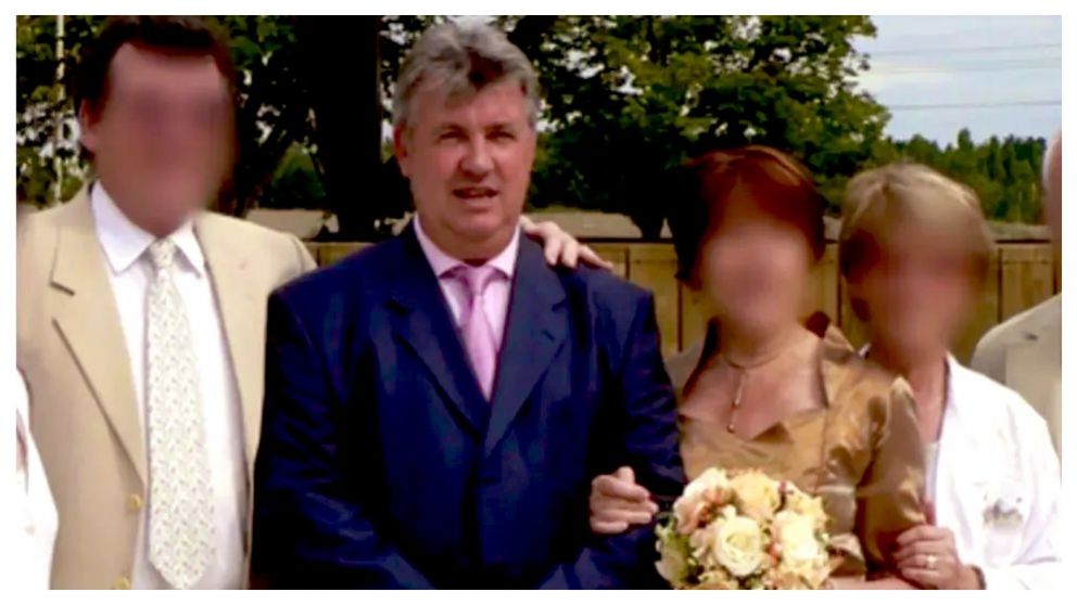 Dominique Pelicot, de 71 a�os, fue detenido por la Polic�a francesa (X/@crimeunmasked).