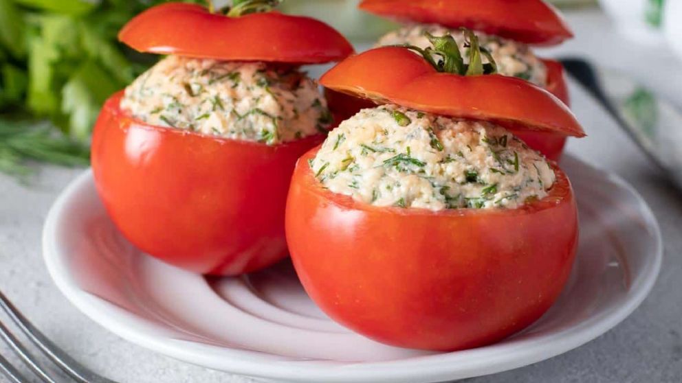 Trucos para que los tomates rellenos no salgan aguachentos y queden firmes