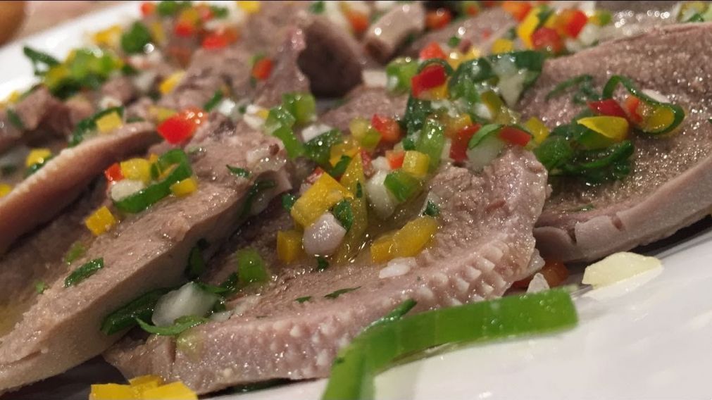 Ni matambre ni vitel toné: el plato con carne barato y sabroso para sorprender en Navidad y Año Nuevo.
