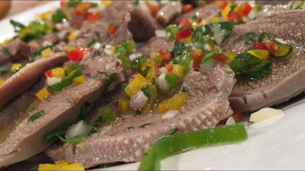 Ni matambre ni vitel toné: el plato con carne barato y sabroso para sorprender en Navidad y Año Nuevo.