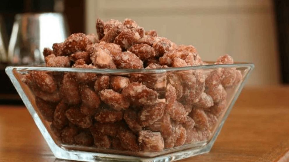 5 recetas de garrapiñadas sencillas y baratas para la mesa dulce de Navidad o Año Nuevo