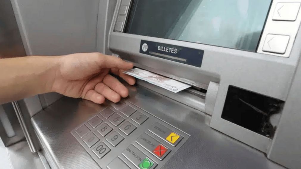 Cajeros automáticos fuera de horario bancario: un riesgo que podés prevenir.