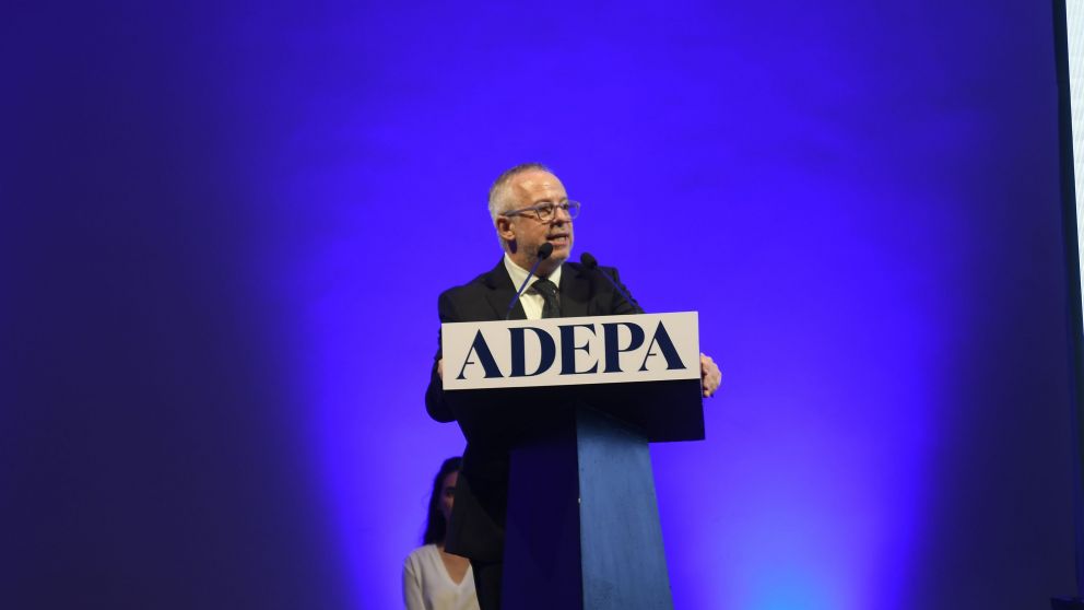 Martín Etchevers, presidente de Adepa
