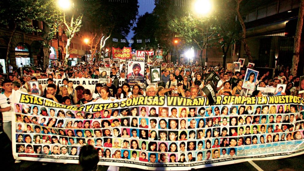 La ley era reclamada por los familiares de los 194 fallecidos en la tragedia.