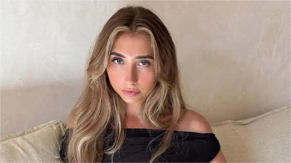 La joven británica tiene 23 años.