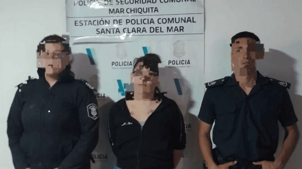 Detenida tras agredir a sus vecinos,