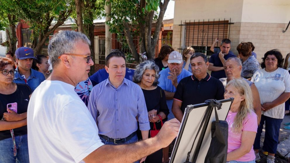 Florencio Varela: termin� la primera etapa de pavimentaci�n en Villa Arias y Gral. San Mart�n.