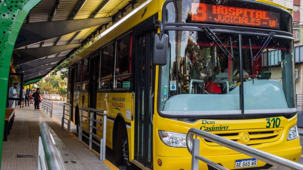 Nuevo paro de colectivos afecta a varias localidades.