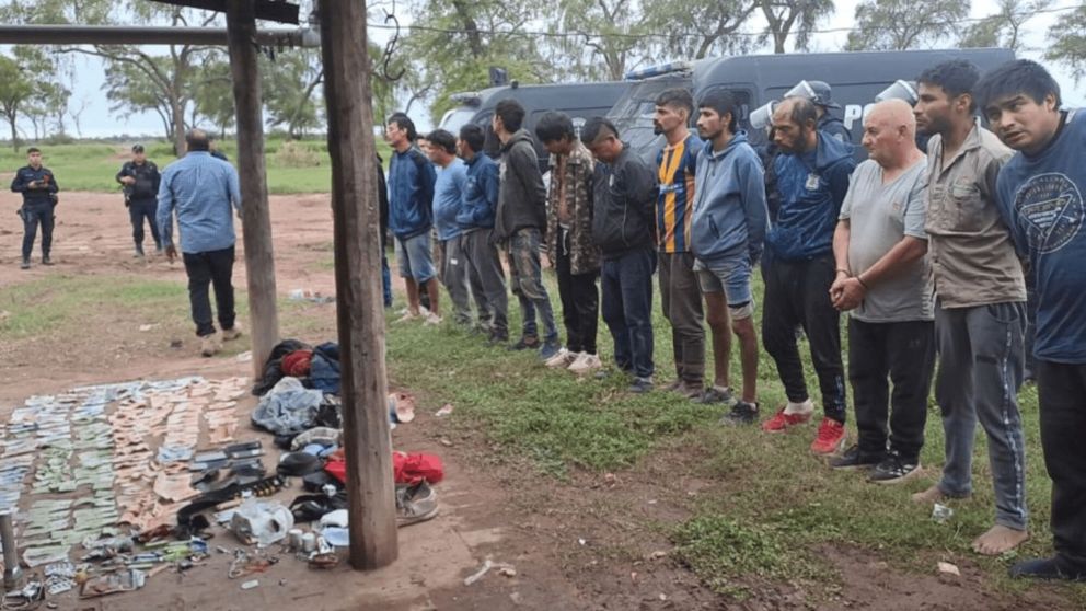 Detienen a 27 personas por presunta privación de la libertad, lesiones y usurpación de tierras en Alberdi (Gentileza Nuevo diario web).