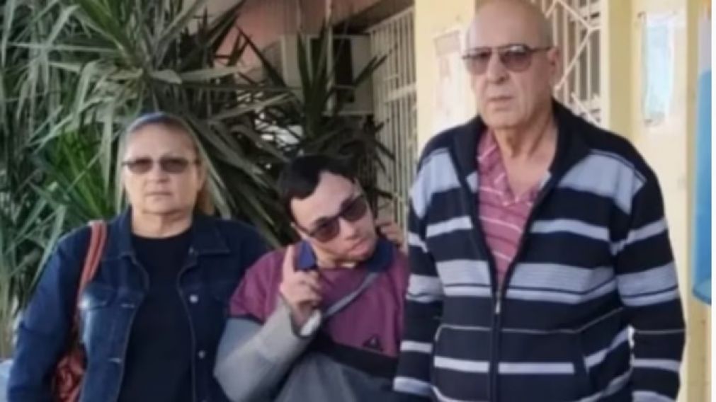 EMANUEL AGUDO, EL JOVEN CON SÍNDROME DE DOWN QUE FUE GOLPEADO Y DETENIDO POR TRES POLICÍAS EL 8 DE ABRIL.