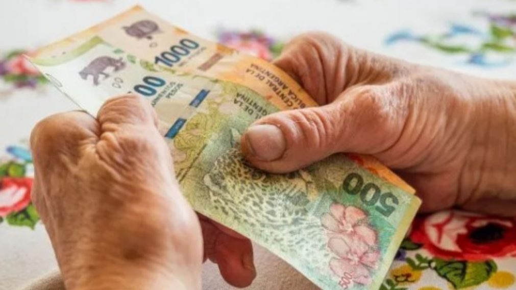 La ANSES prepara un aumento para los jubilados y pensionados para el año 2025.