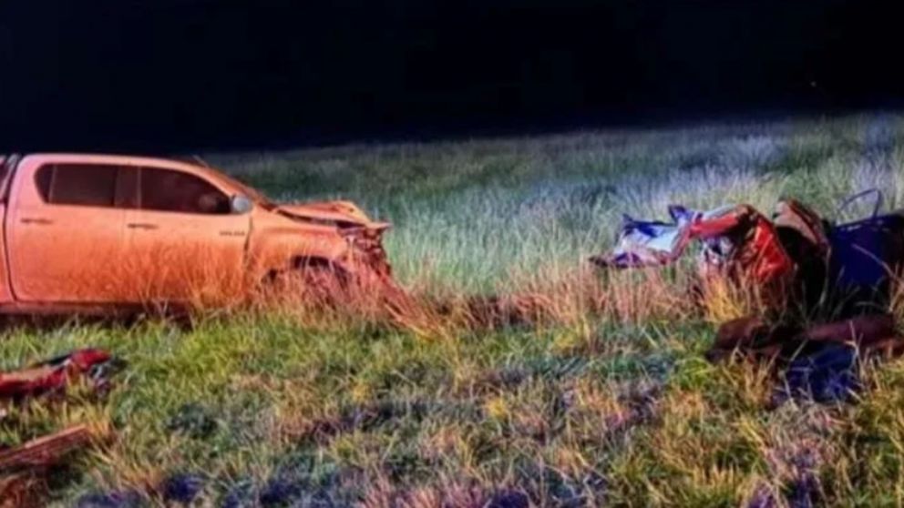 Murieron una mujer y dos de sus hijos en un brutal accidente de tránsito (Gentileza Diario Necochea).