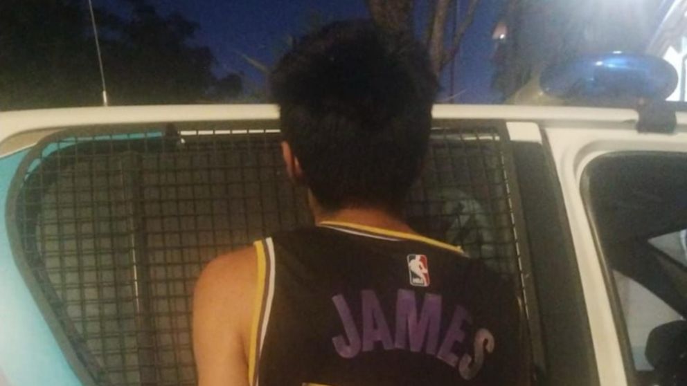 Este es el sátiro que fue capturado por los funcionarios policiales.