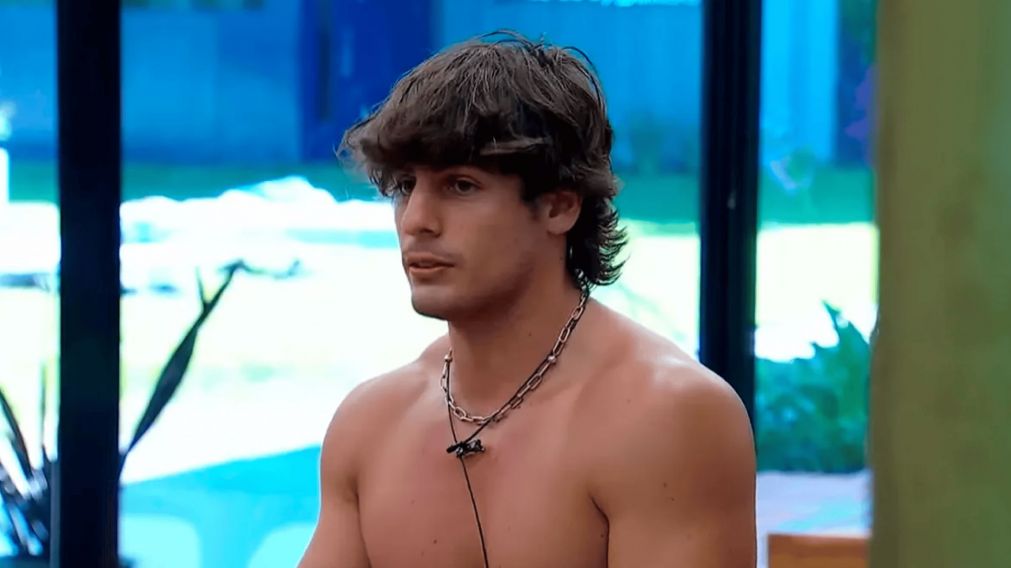 Confesión en Gran Hermano: Renato contó con quién tendría una noche de pasión y dejó a la elegida sin palabras